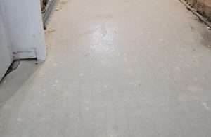 Anhydrite screed and laitance