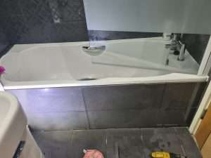 Reusing an old bath